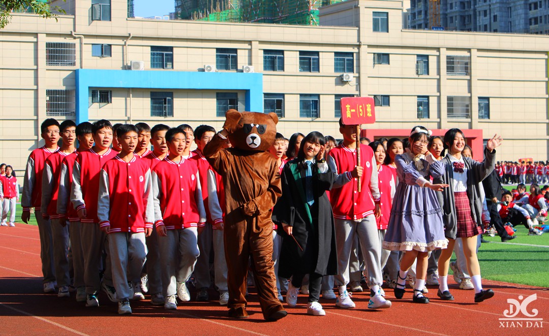 南昌現(xiàn)代外國語學(xué)校第二十三屆運(yùn)動(dòng)會(huì)開幕式掠影（三十）